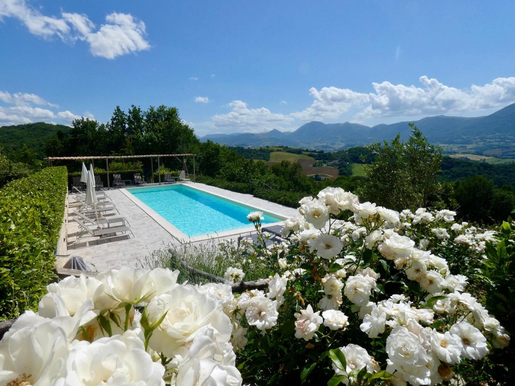 Borgo Crispiero Bed & Breakfast Dış mekan fotoğraf